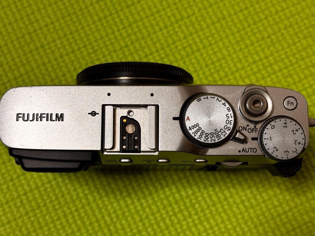 Fujifilm X-E3 ミラーレスカメラ 23mmレンズ付き