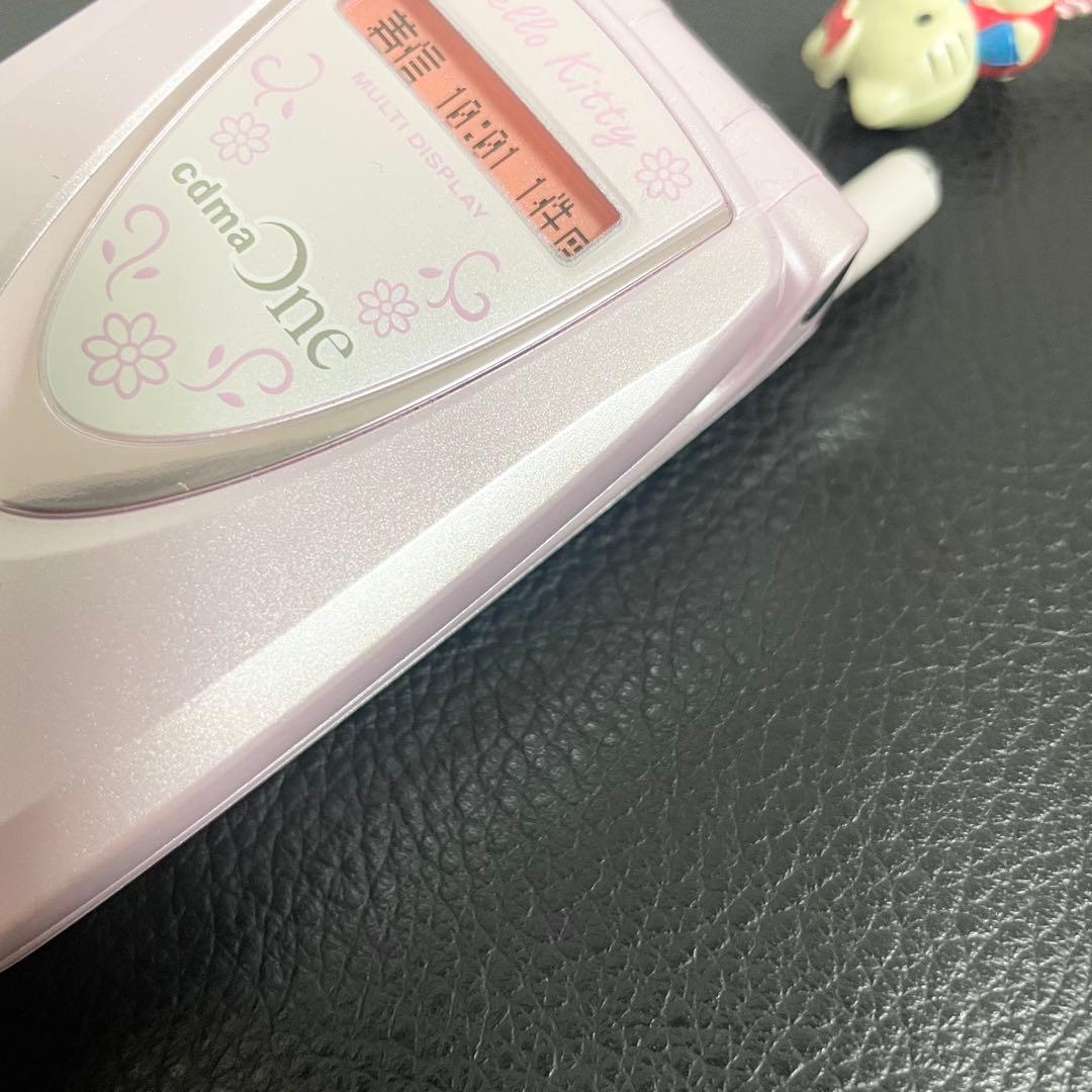 【レア・希少】キティーちゃん 携帯電話 ガラケー モックアップ 店頭用展示品