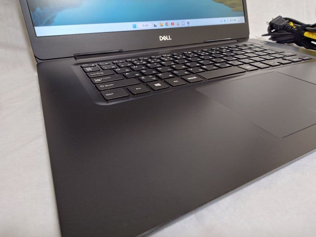 Dell第8世代Core-i5/16GB/SSD240＋HDD ノートパソコン