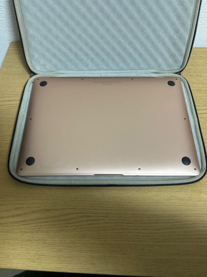 Apple MacBook Air 13インチ ローズゴールド