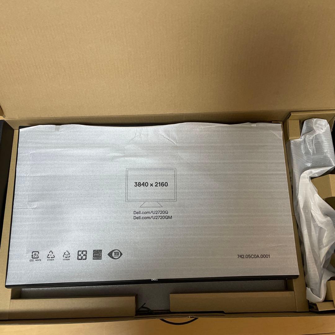 Dell U2720QM 27インチ 4K USB-Cモニター