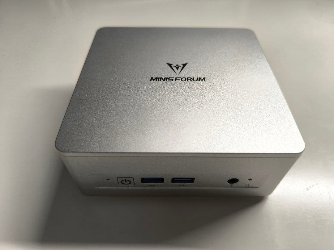 ミニPC MINISFORUM UM680 Slim 16GB/1TB