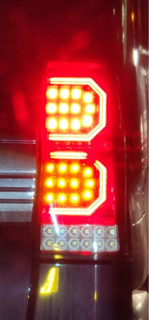 ダイハツ　タントLA600系　ライツ流星テールランプ レッド 左右セット