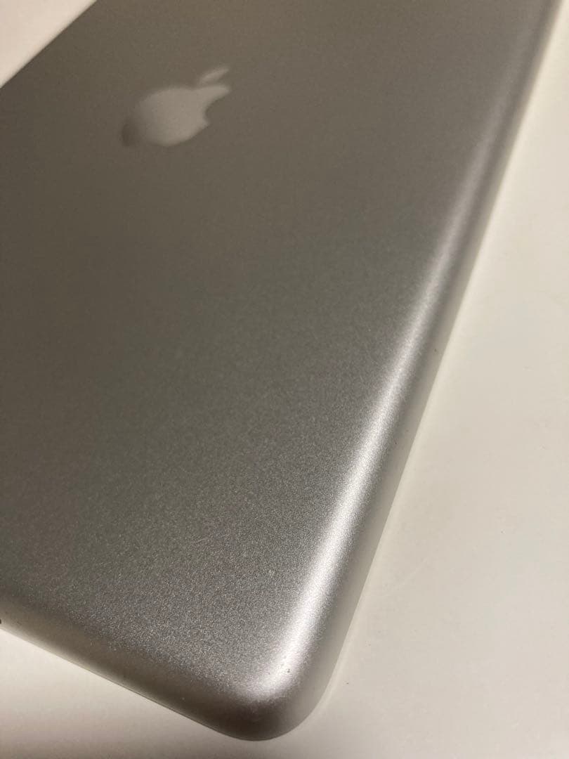 第6世代 iPad 32GB wifiモデル シルバー 箱有 MR7G2J/A