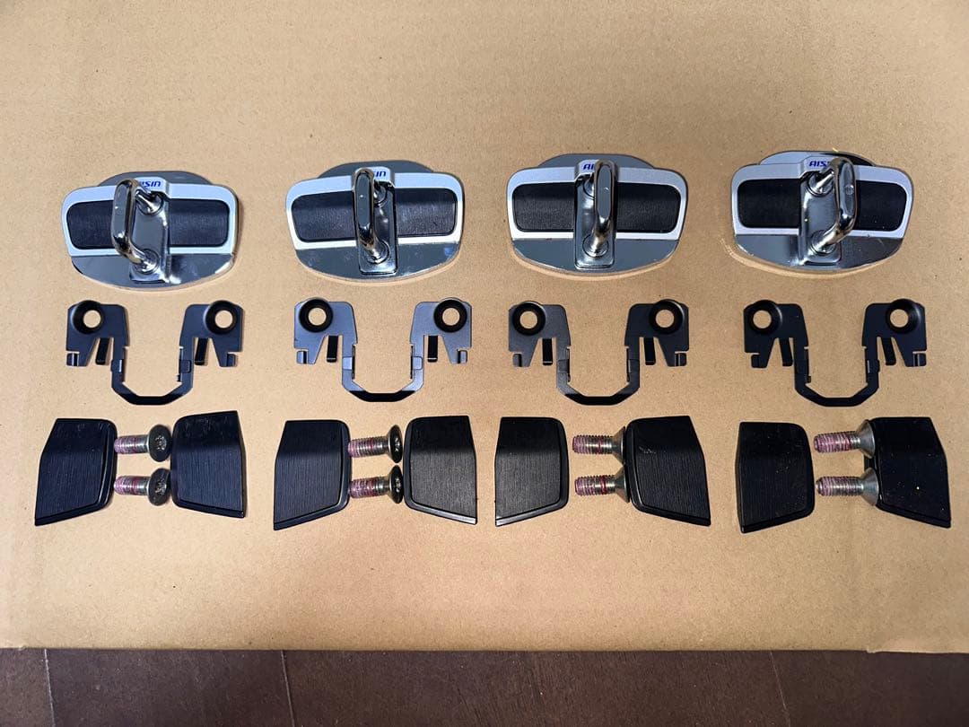 aisin ドアスタビライザー zc33sに装着可能！