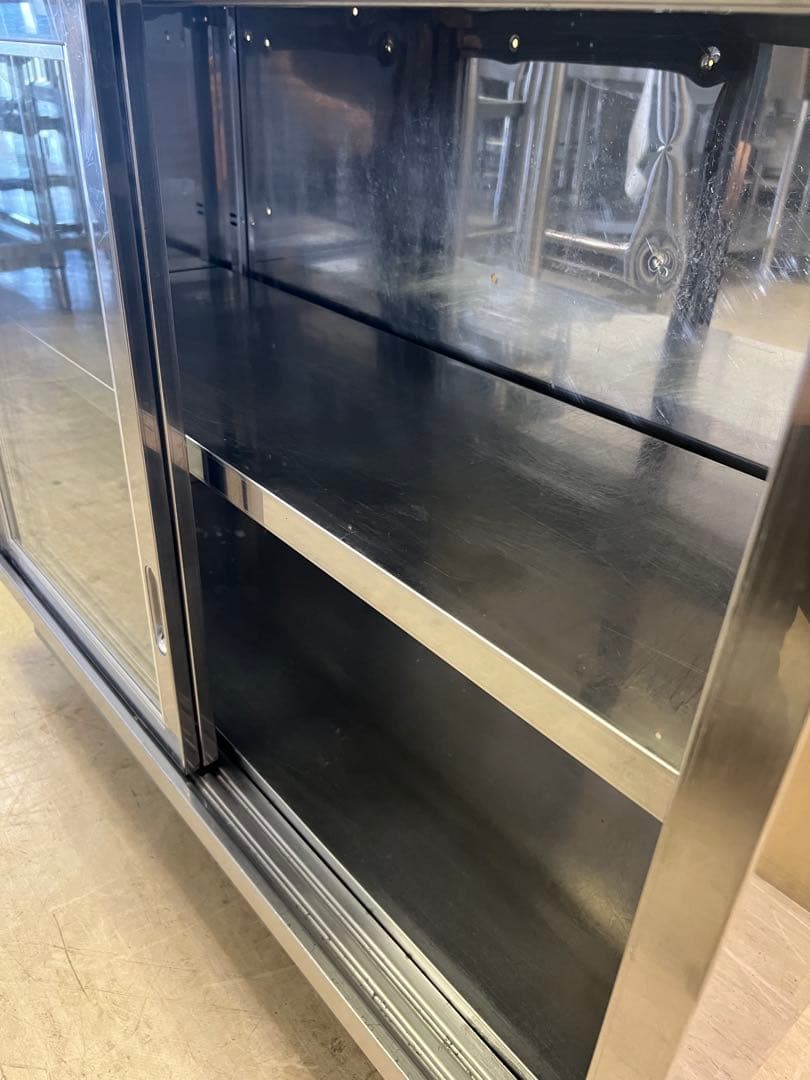 ガラス扉吊戸棚 900x330x600