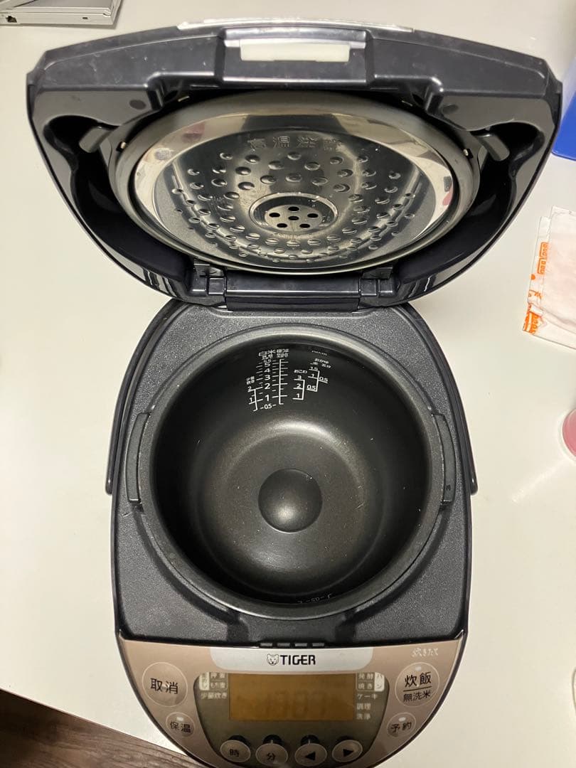 2022年 TIGER 炊飯器 5.5合