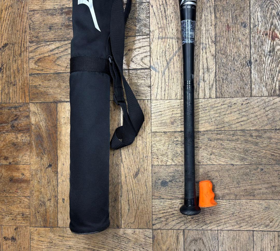 83cm トップバランス　LEGACY バット 専用ケース付き710gレガシー