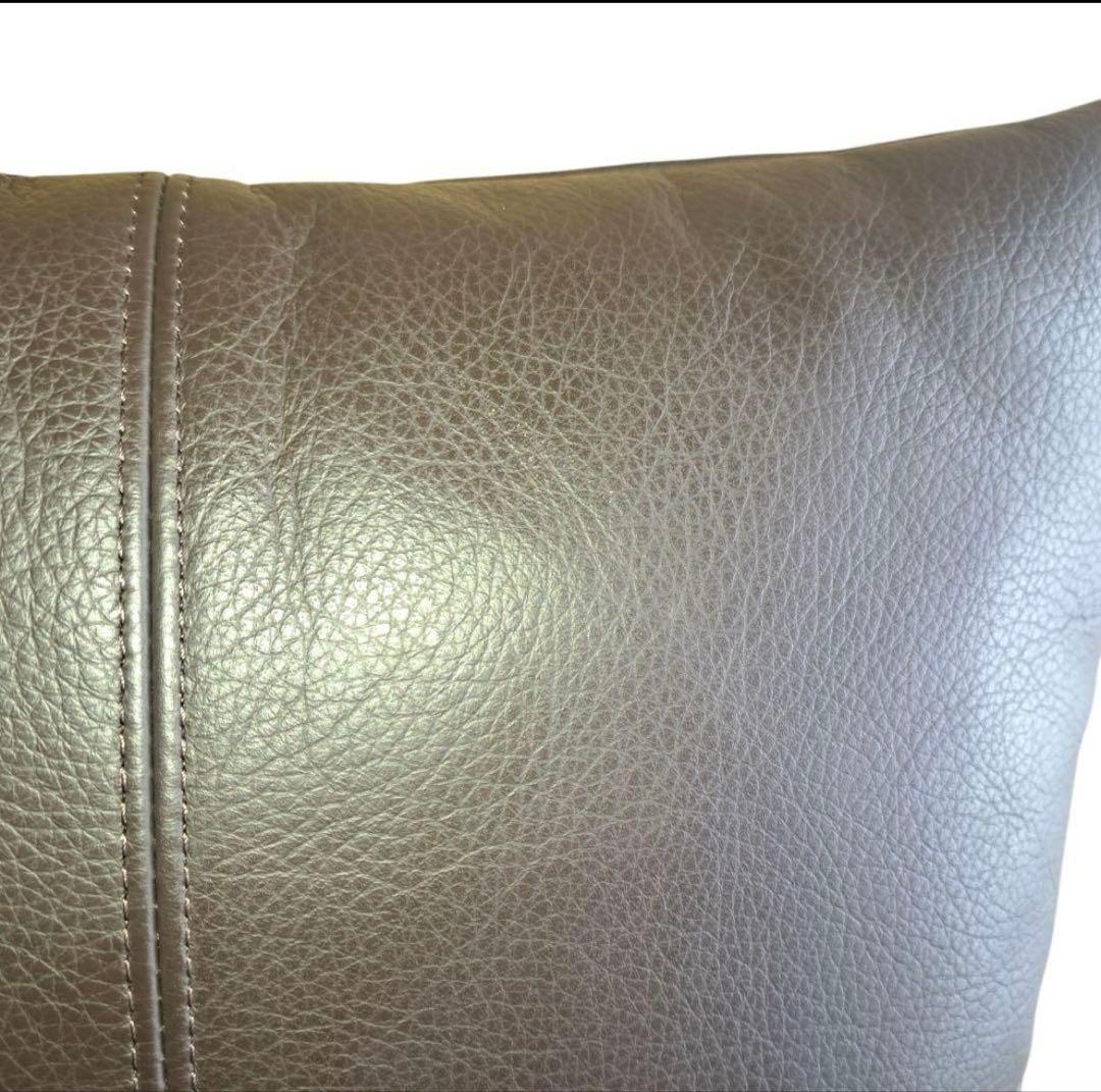 Cassina IXC カッシーナ・イクスシー 本革フェザークッション　茶色