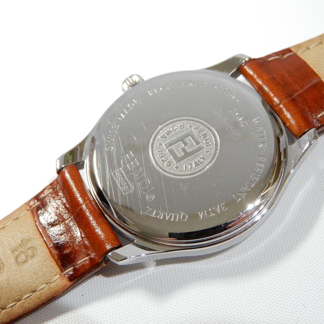 稼働良品　FENDI レディースウォッチ　レザー　210G　男女兼用　新品電池