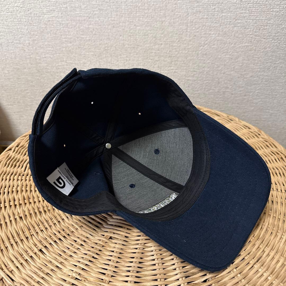 GADID ANONIEM ガディッドアノニム キャップ　ステッカー付き