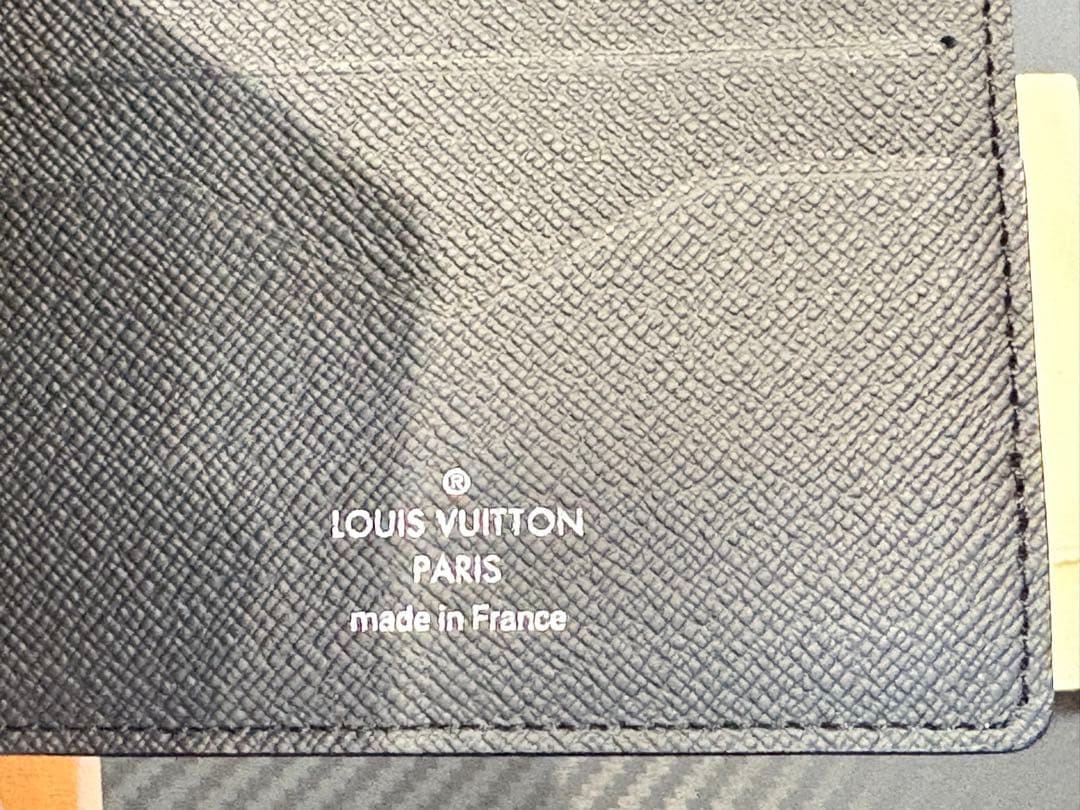 LOUIS VUITTON レザー マネークリップ