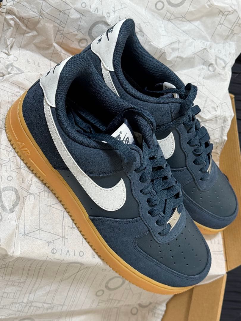 ナイキ エア フォース 1 ’07 LV8 / Nike Air Force1