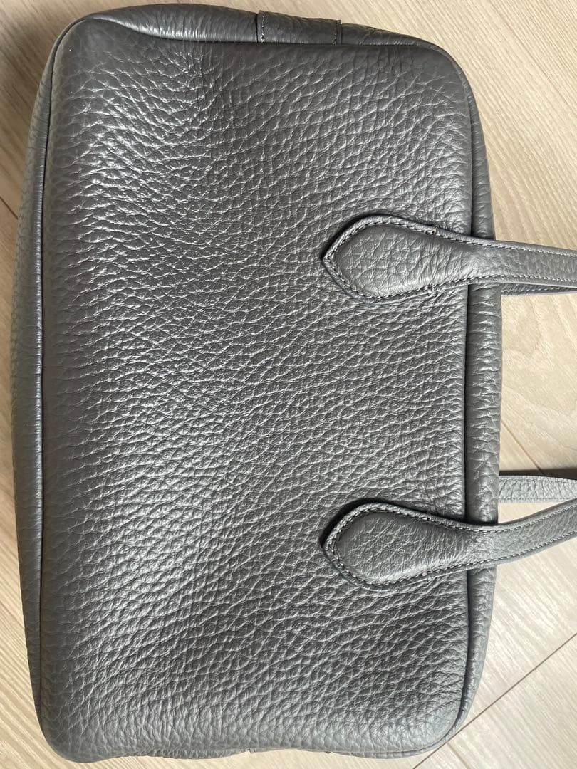 IACUCCI 完売アイテム⭐︎ダークグレーボストン型バッグ