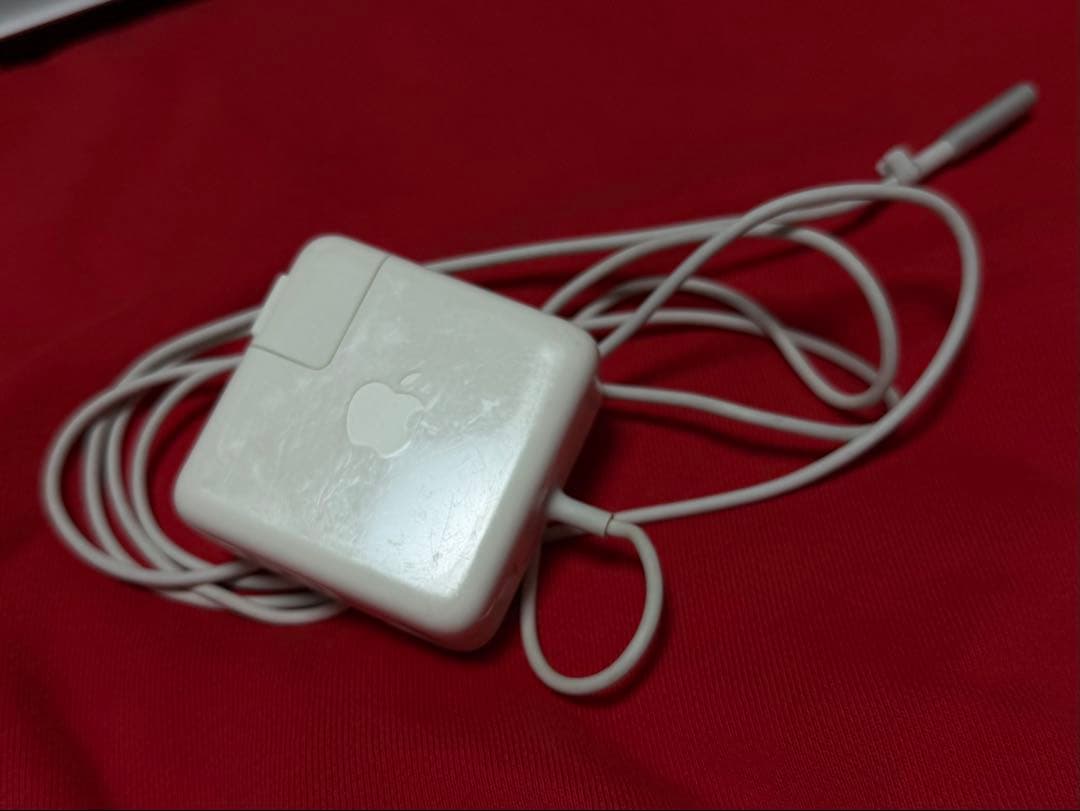 MacBook Air 2011年モデル　11インチ