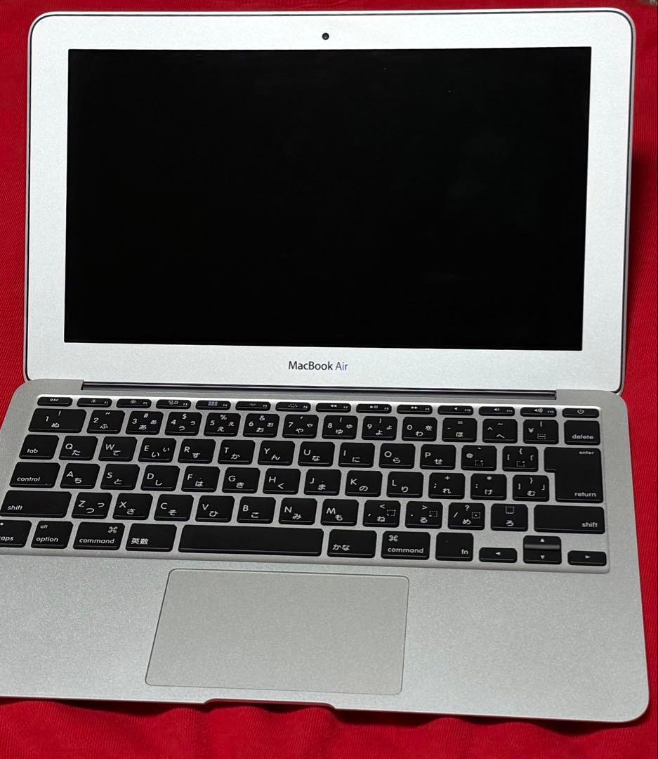 MacBook Air 2011年モデル　11インチ