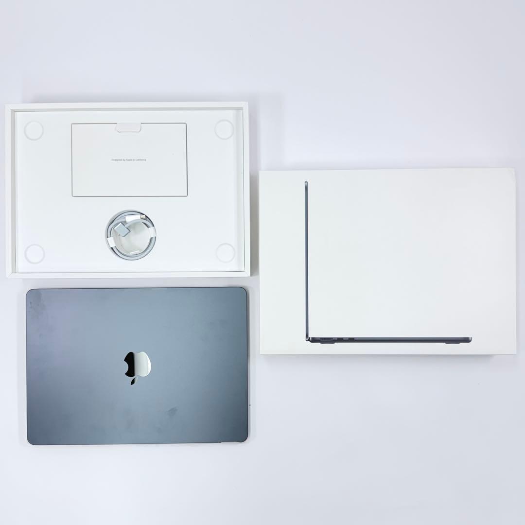 【美品】MacBook Air m2 8GB 13.6インチ ミッドナイト