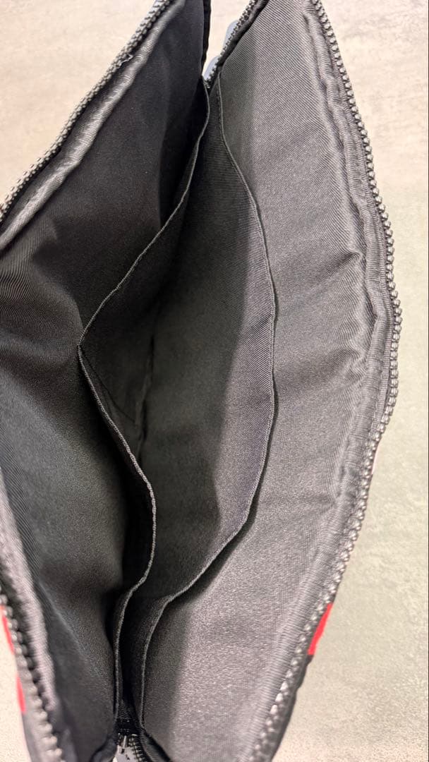 cloudy PCケース ガジェットケース　ハート柄