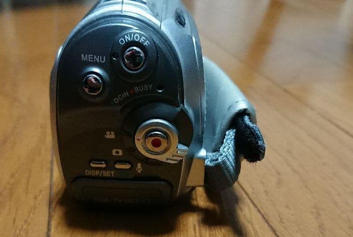 ゼロハリバートンのデジタルビデオカメラ