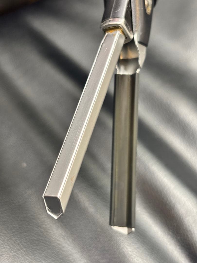 超美品　LENZ 【α-8G】レンツアイロン 5角 8ミリ　理容アイロン