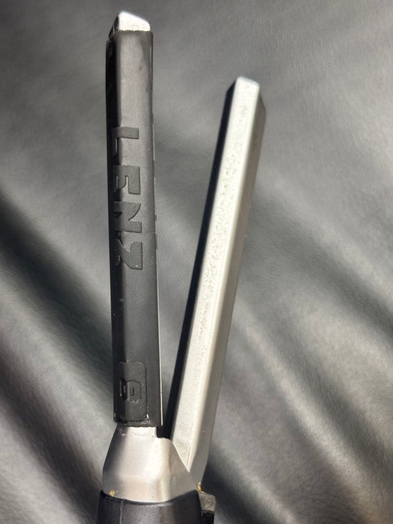 超美品　LENZ 【α-8G】レンツアイロン 5角 8ミリ　理容アイロン