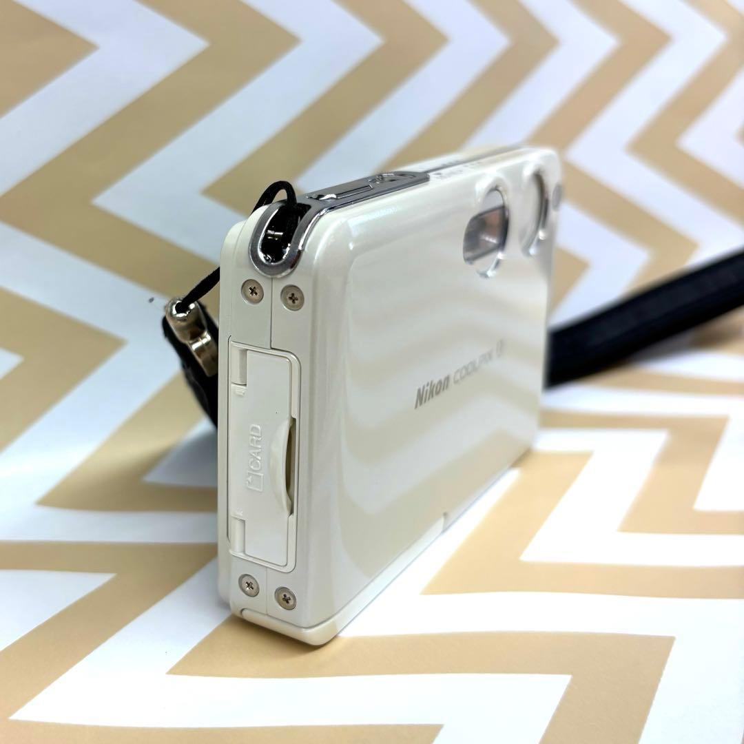 【✨極美品✨】Nikon COOLPIX S3 ニコン コンデジ 動作確認済