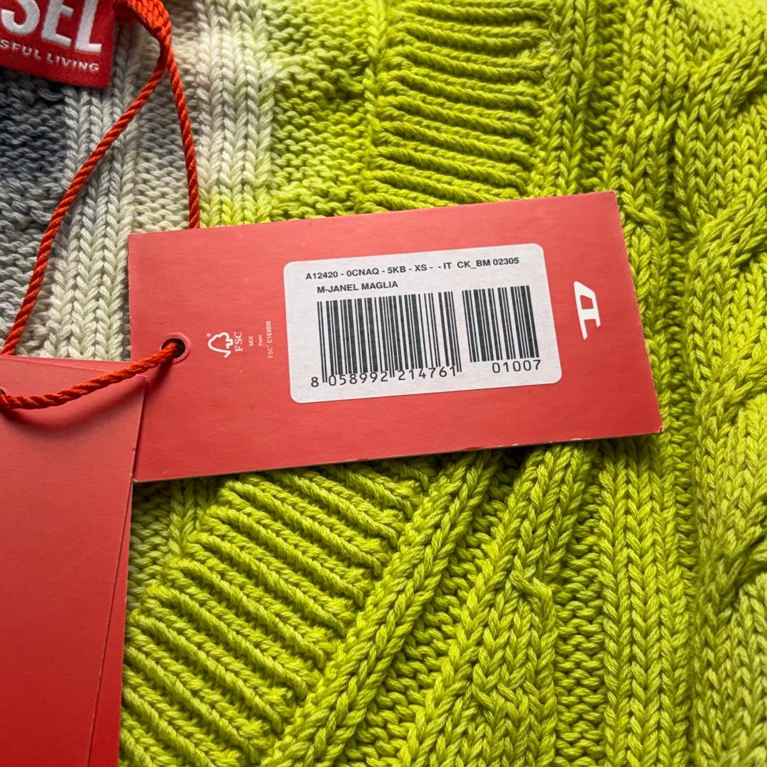 新品未使用タグ ディーゼル イタリア製 クロップドニット せいらさん着用モデル