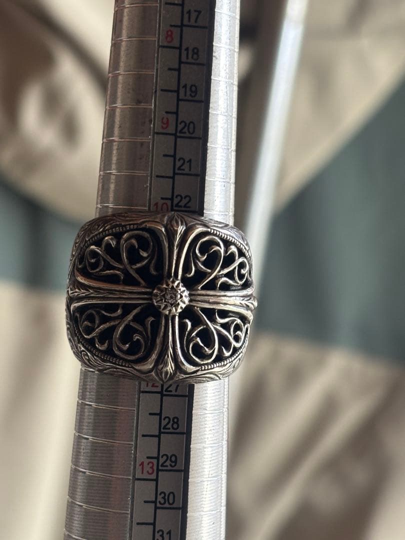 てんころ様用　クロムハーツ　クラシックオーバルクロスリング　彫金カスタム