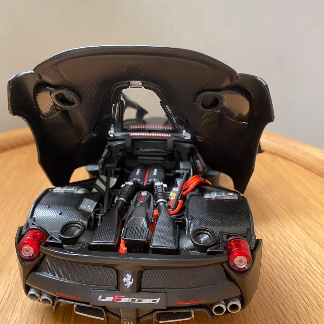 ラ フェラーリ ブラック　Bburago 18-16901 BK 1/18