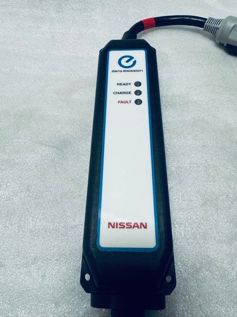 日産リーフ充電ケーブル 3NK5E 164