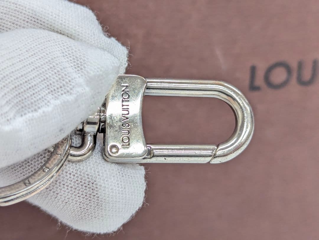 Louis Vuitton M61950 エクリプス ドラゴンヌ キーホルダー