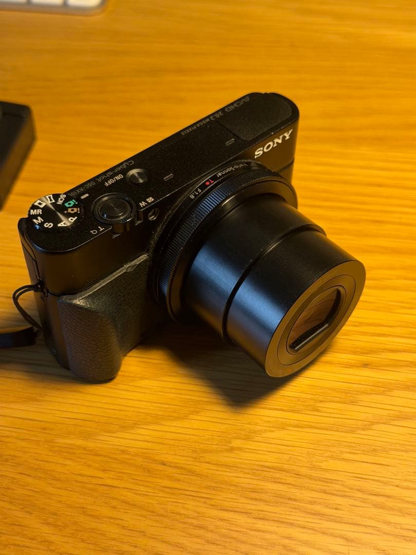 SONY Cyber-shot DSC-RX100（初代）