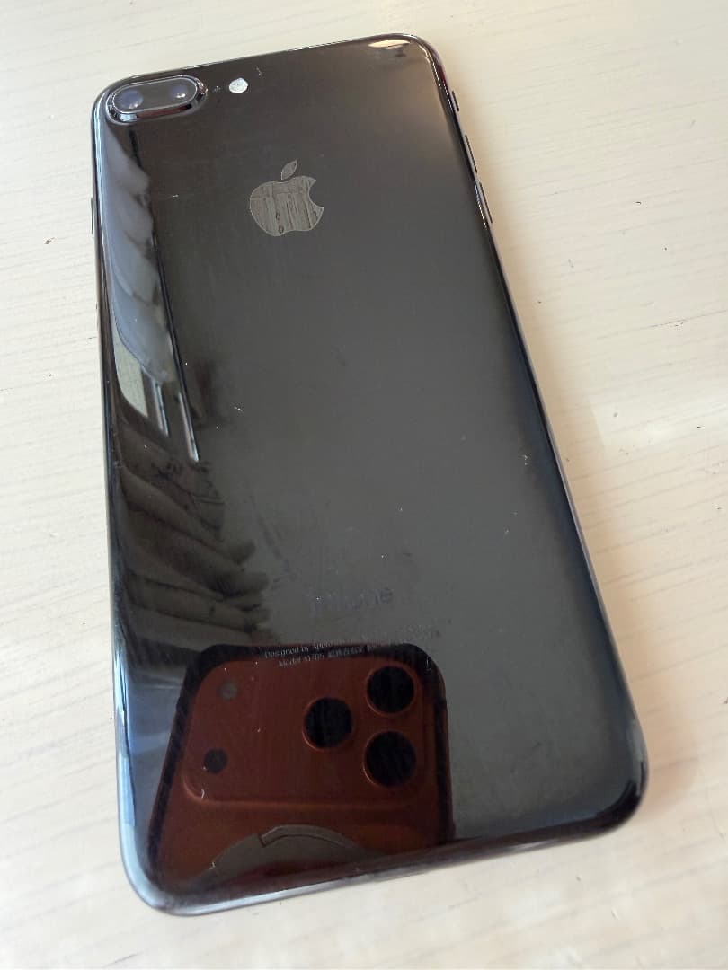 iPhone 7 Plus ジェットブラック 128GB