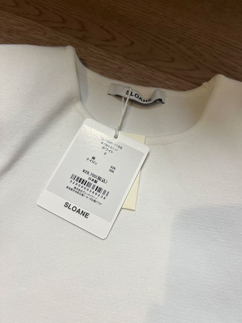 boutique310 × SLOANE 肩で魅せるニット