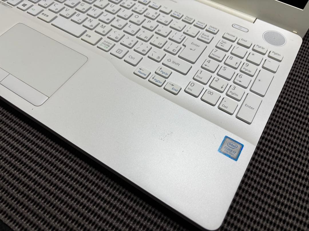 LIFEBOOK AH50/C3 i7-7700 SSD256GBメモリー8GB