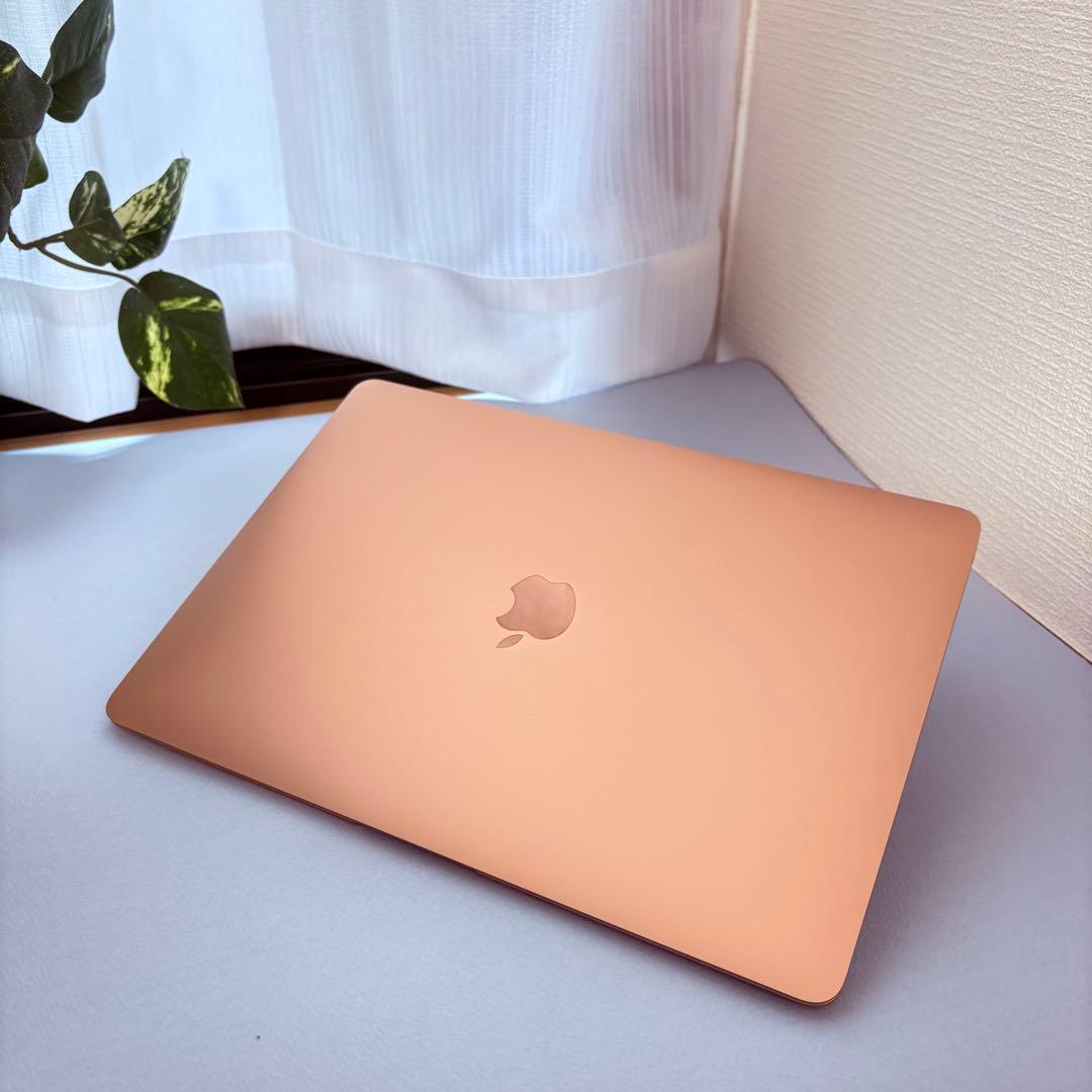 【美品】MacBook Air M1チップ搭載 13ゴールドピンク（2020)