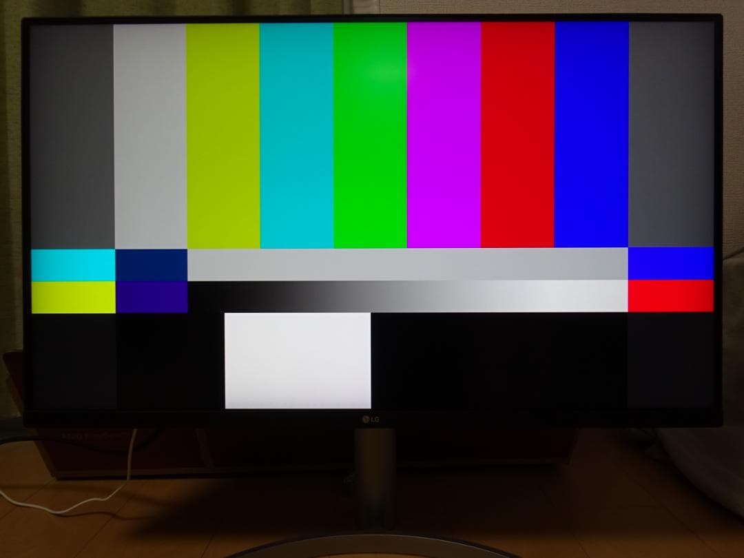 【美品】LG 31.5インチ IPS 4Kモニター 32UN650-W②