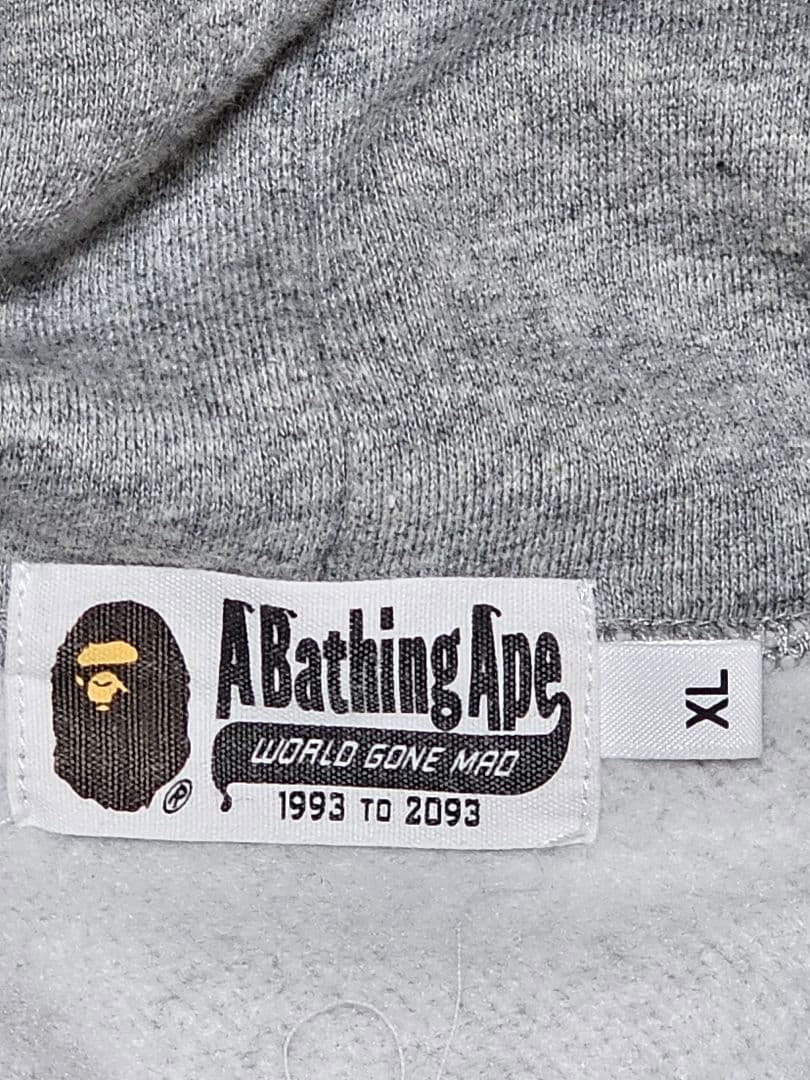 A BATHING APE パーカー XLサイズ