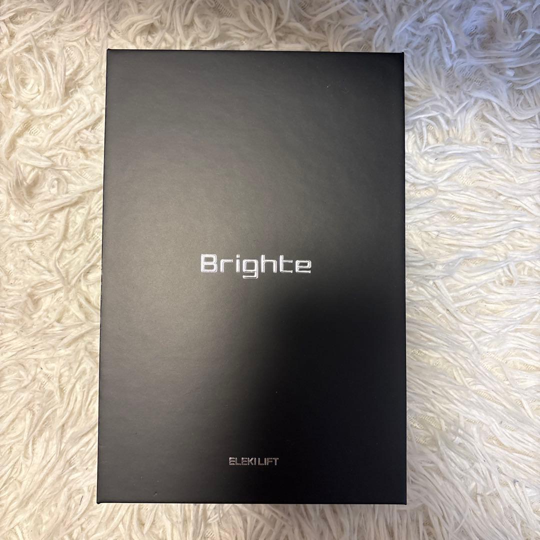 【値下げ中】Brighte ELEKLIFT 美顔器