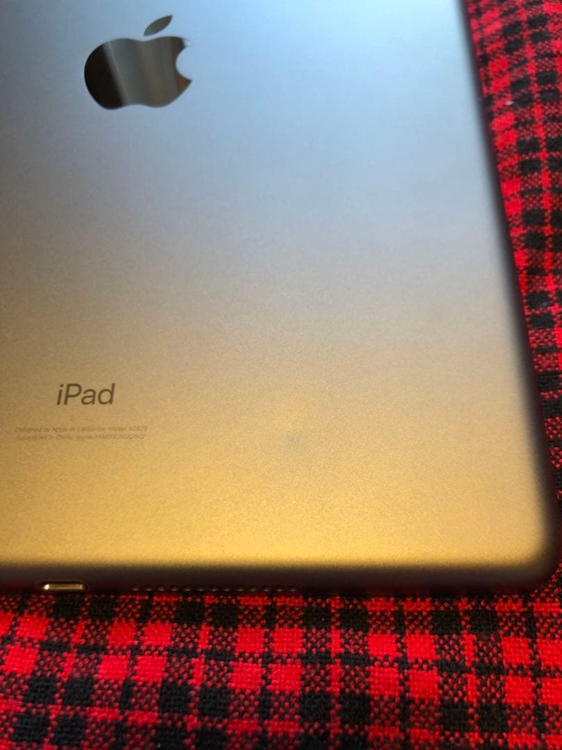 iPad 第8世代 128GB スペースグレイWI-FI＋セルラー SIMフリー