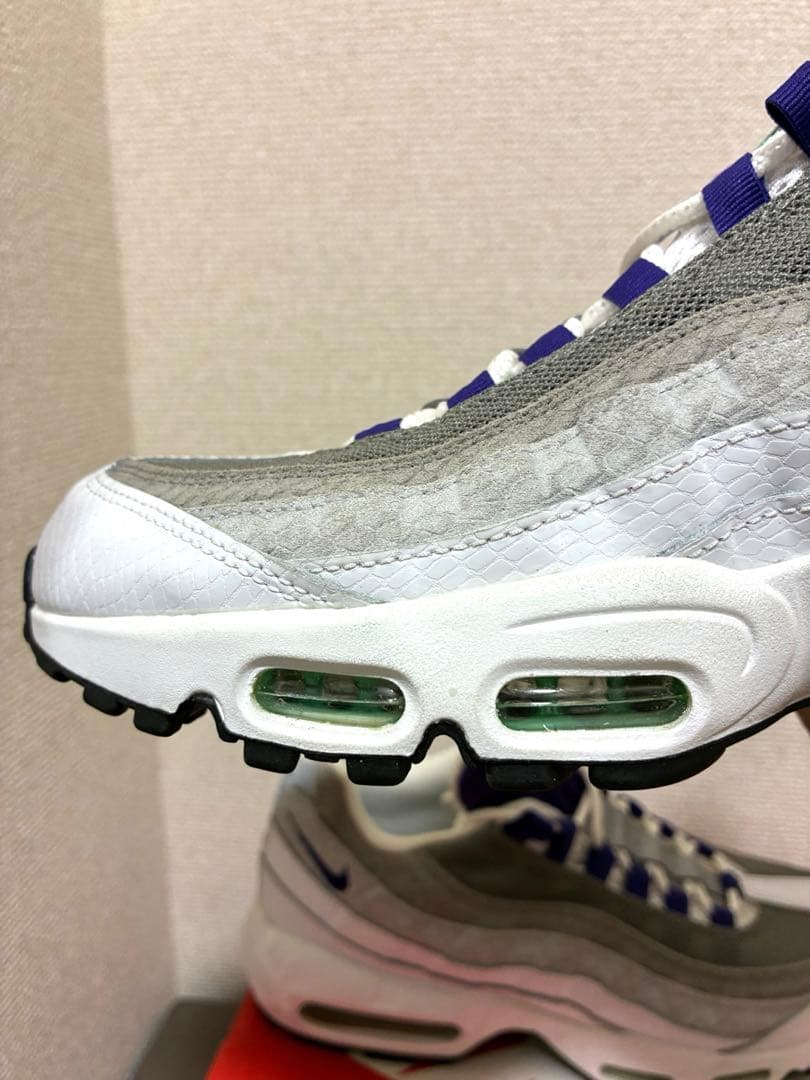 【新品未使用】AIR MAX 95 LV8 GRAPE SNAKESKIN