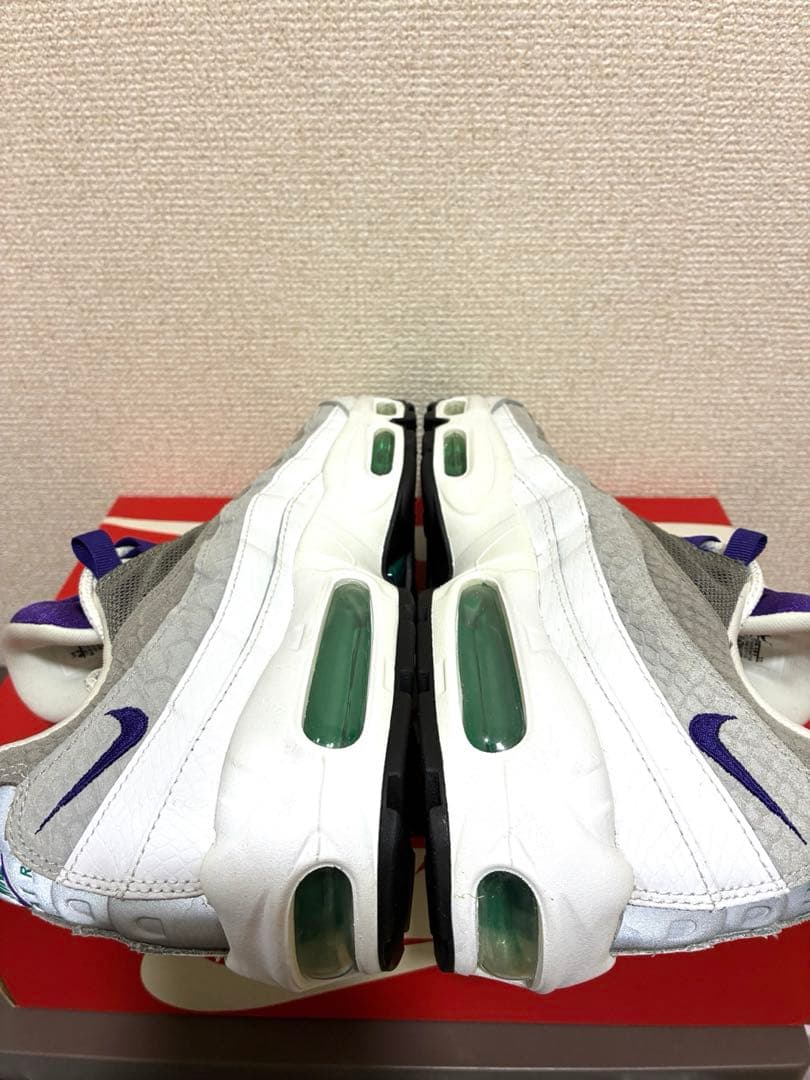 【新品未使用】AIR MAX 95 LV8 GRAPE SNAKESKIN