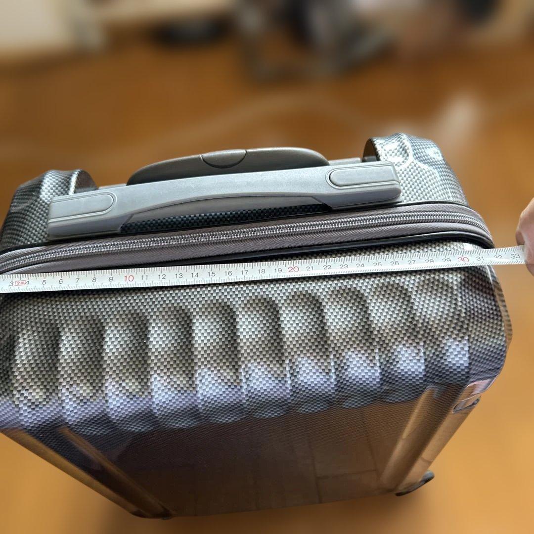 （値下げしました） ace. TSAロック付きキャリーケース グレー