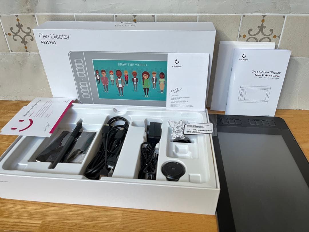 GAOMON PD1161 液晶ペンタブレット 本体 フィルムとスタンド付き