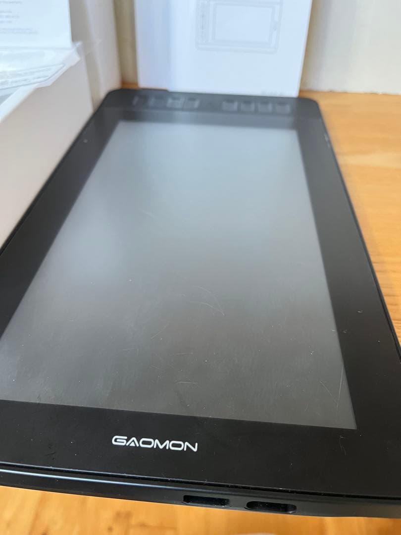 GAOMON PD1161 液晶ペンタブレット 本体 フィルムとスタンド付き