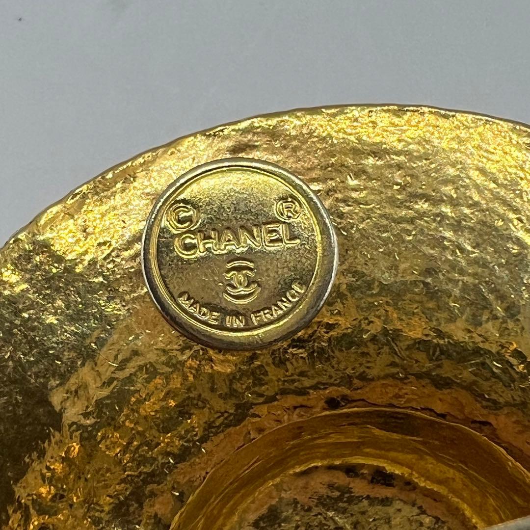 【極美品】シャネル ブローチ 麦わら帽子 ゴールド リボン