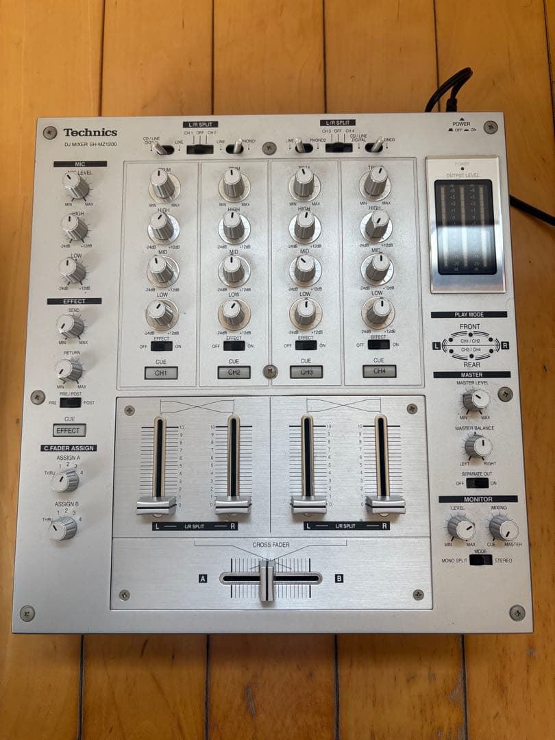 Vestax PDX-2000 & テクニクス DJM-600 【ジャンク品】
