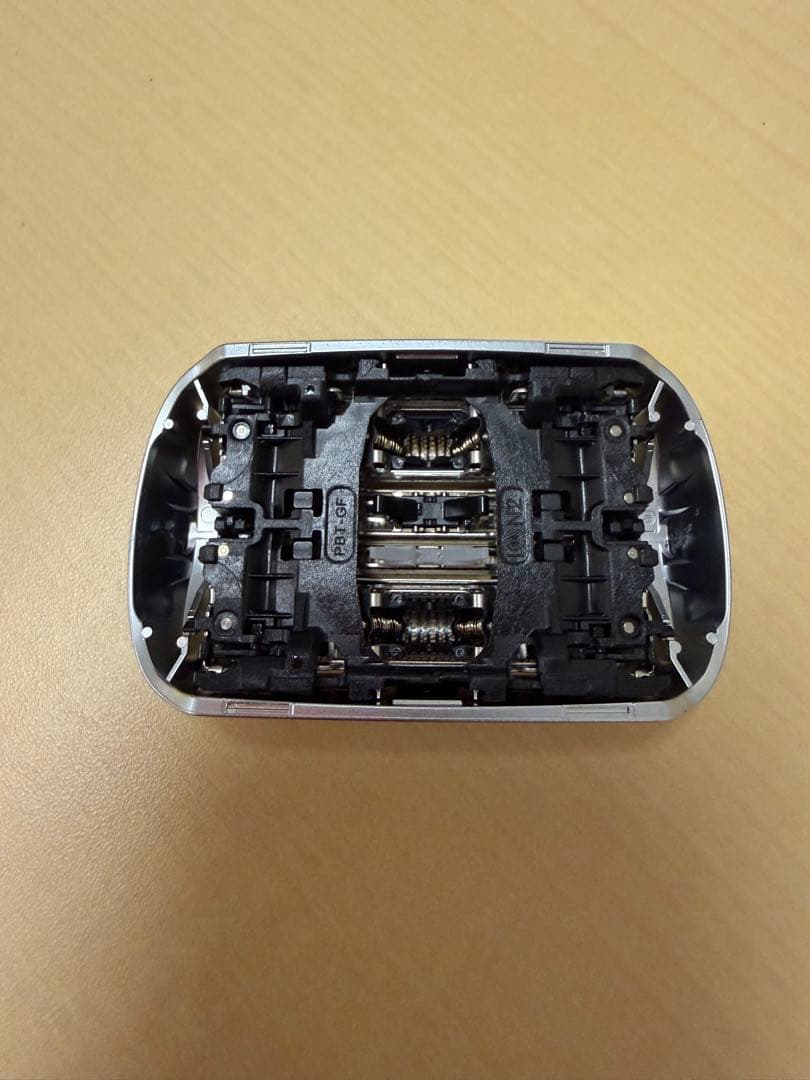 【展示品、未使用】Braun S9 PRO+ 9576cc-V メンズシェーバー