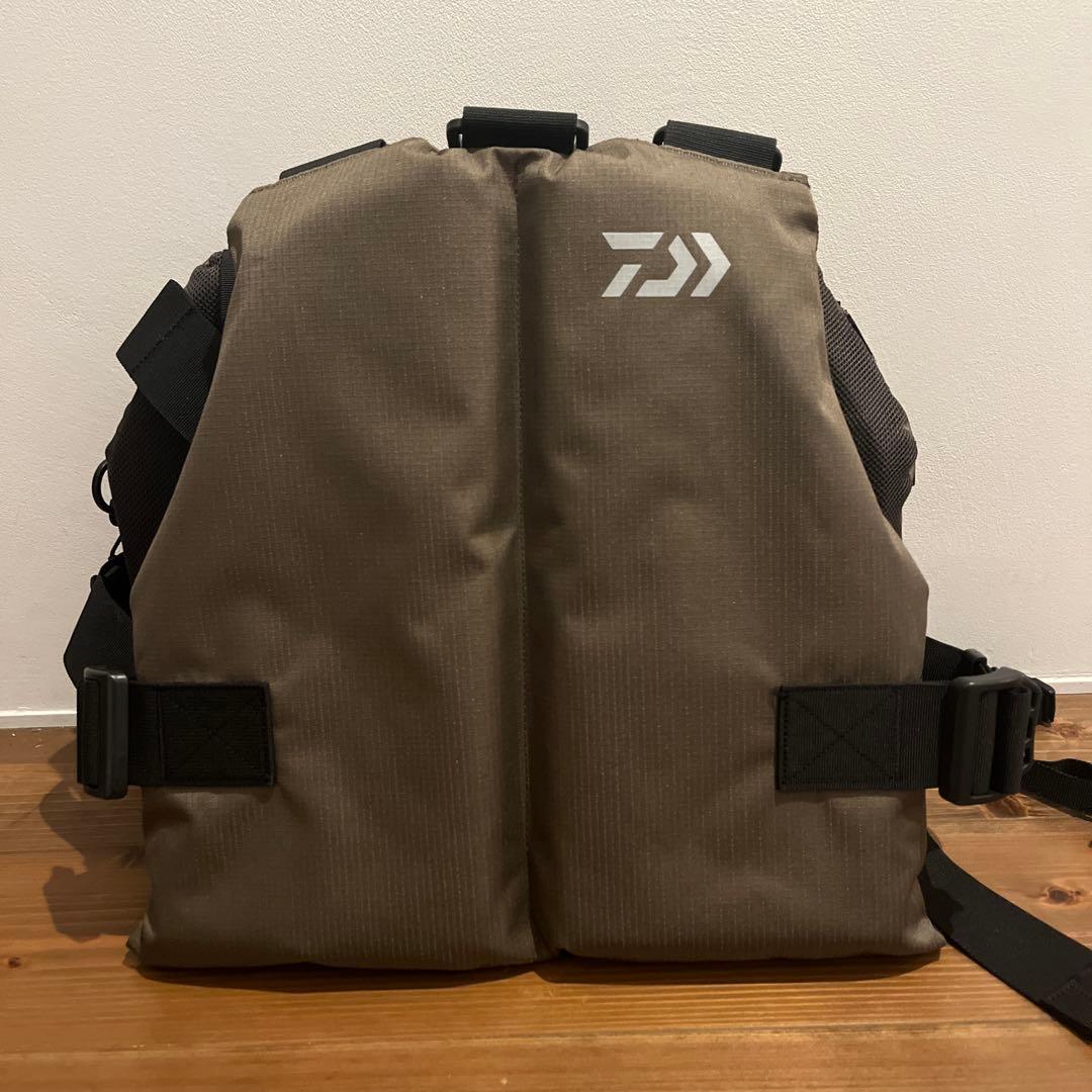 ダイワ ウェーディングベスト 未使用品