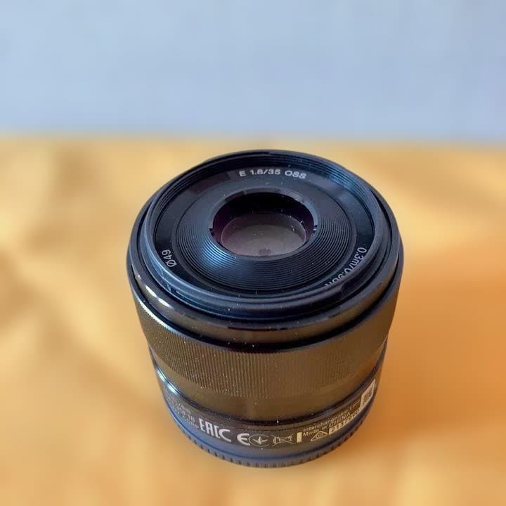 限定値下中 【美品】SONY α6300(SS1337回)+レンズ１本ラ